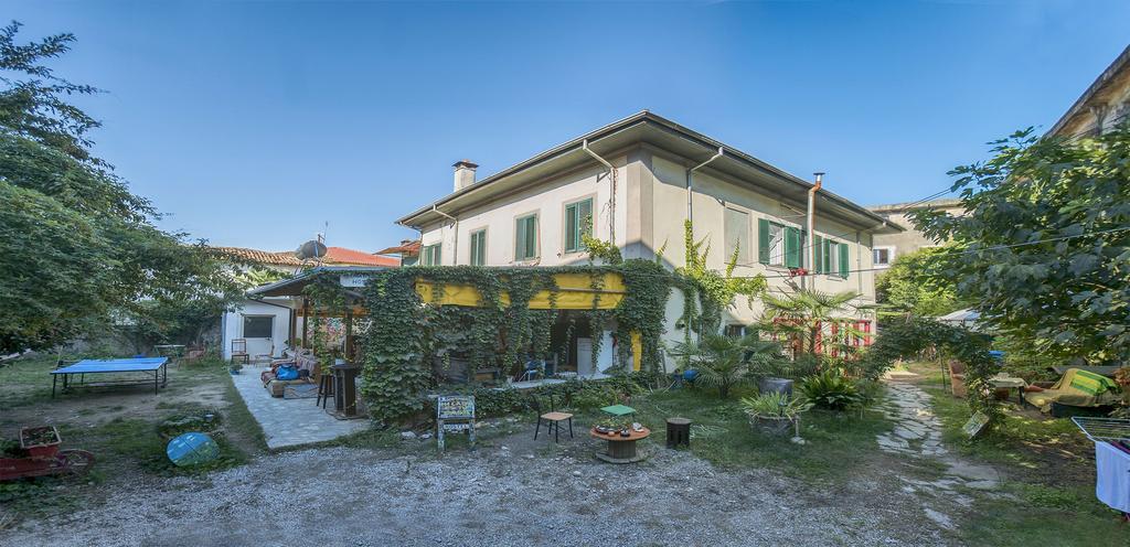 Mi Casa Es Tu Casa - Shkodra Backpackers Hostel Екстер'єр фото
